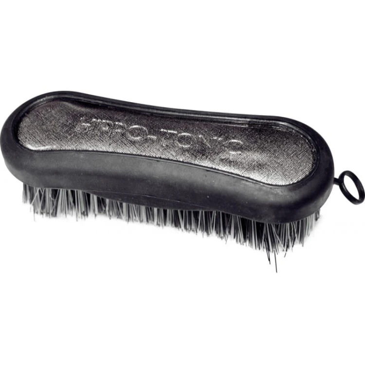 hippotonic-glossy-face-brush.jpg