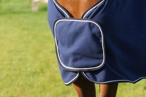 Derka polarowa Ornament QHP