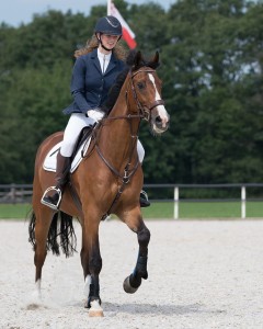 Frak konkursowy damski QHP Novèn