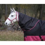 Kaptur EQUITHÈME "TYREX 1200 D" 200g   