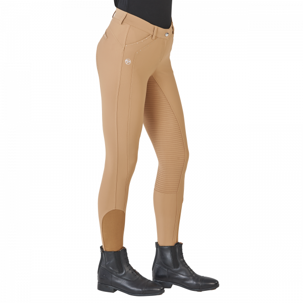 TN710132_776 (2).png