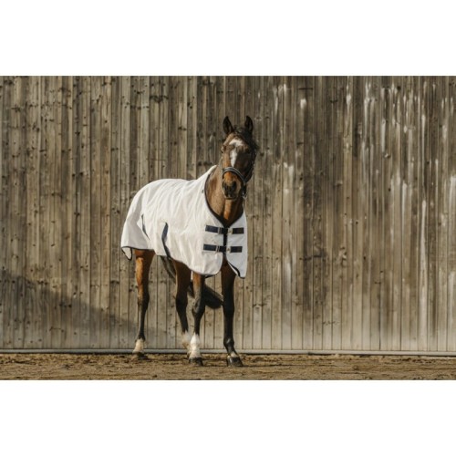 EQUITHEME  derka przeciw owadom 