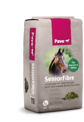 PAVO SeniorFibre 12kg niemelasowana sieczka bez lucerny dla koni z problemami z uzbębieniem