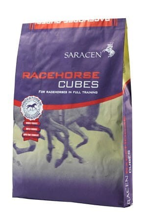 SARACEN RaceHorse Cubes 20kg - pasza dla koni wyścigowych1.jpg