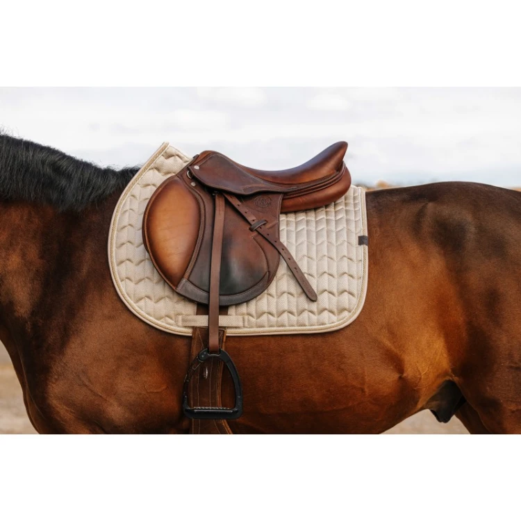 Czaprak wszechstronny Excellence Equitheme kremowy 2.jpg