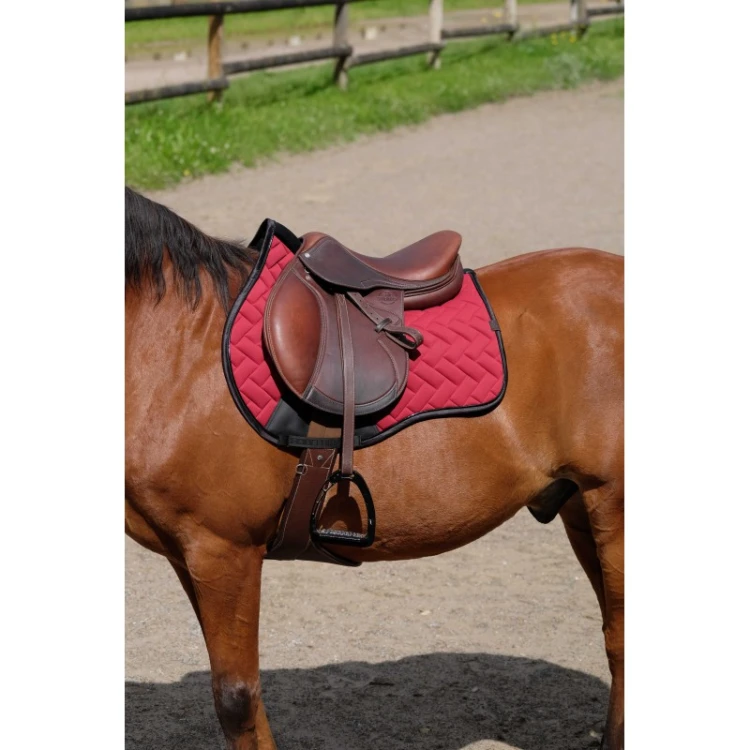 Czaprak wszechstronny EquiTheme Impulsion bordowy.jpg