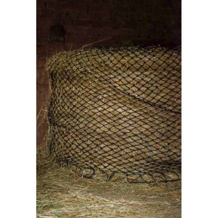 Siatka na balot siana 2,8 x 2,8m 1.jpg