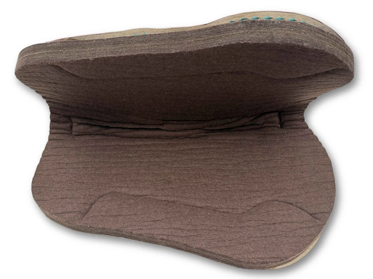 Pad westernowy Round Skirt z filcu wełnianego 76x89 cm.jpg